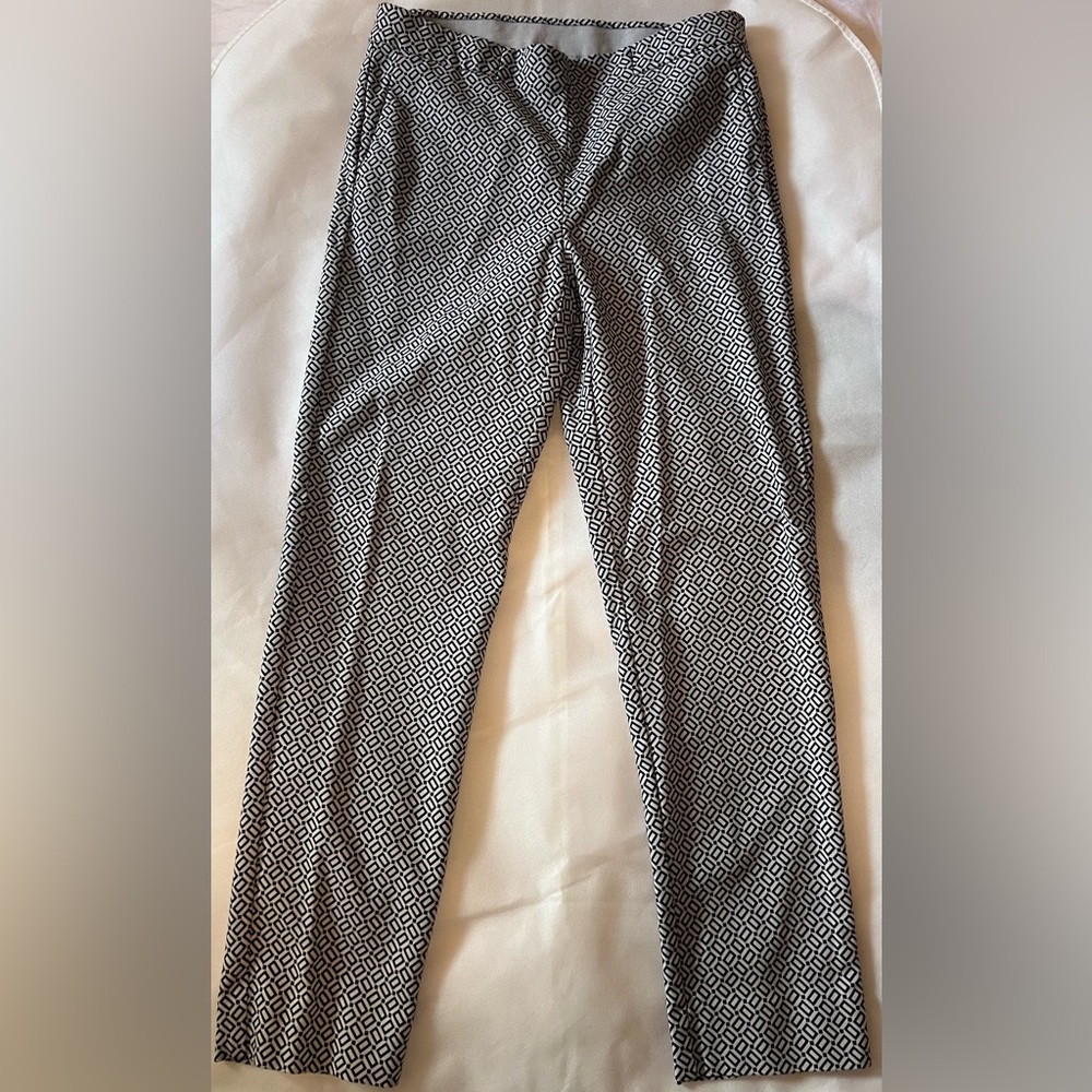 NWOT Essential slim ankle pant